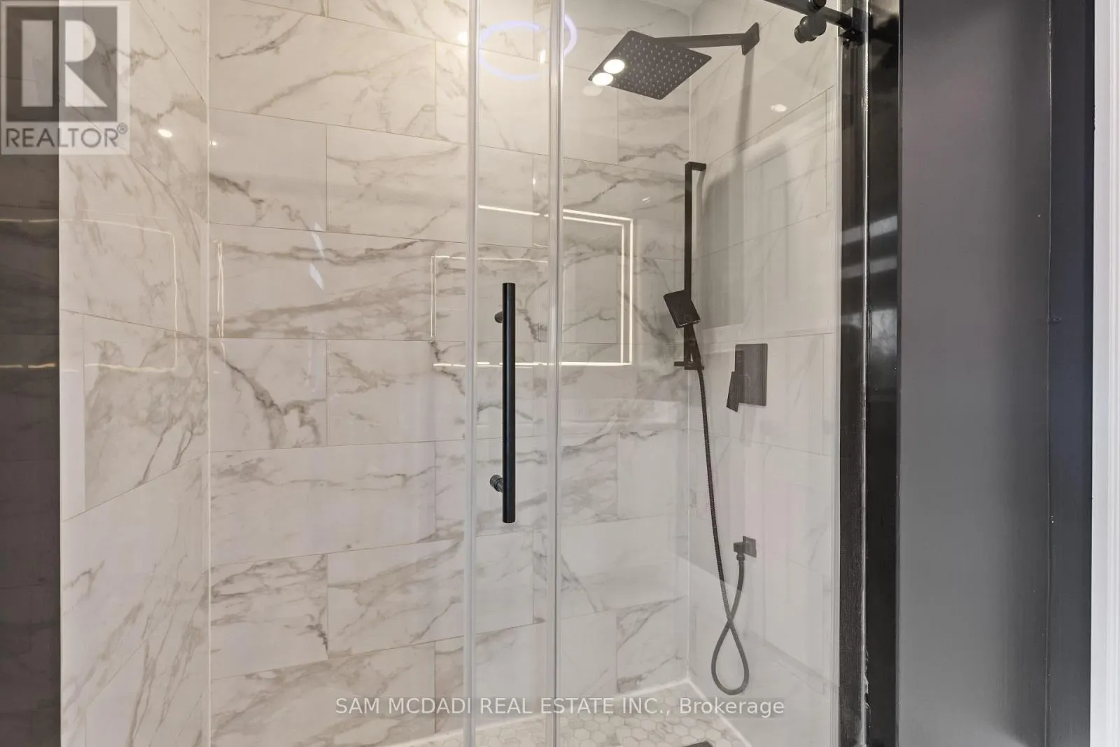 2284 GLASTONBURY ROAD