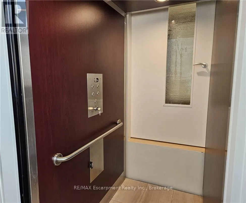 1540 WATERSEDGE ROAD