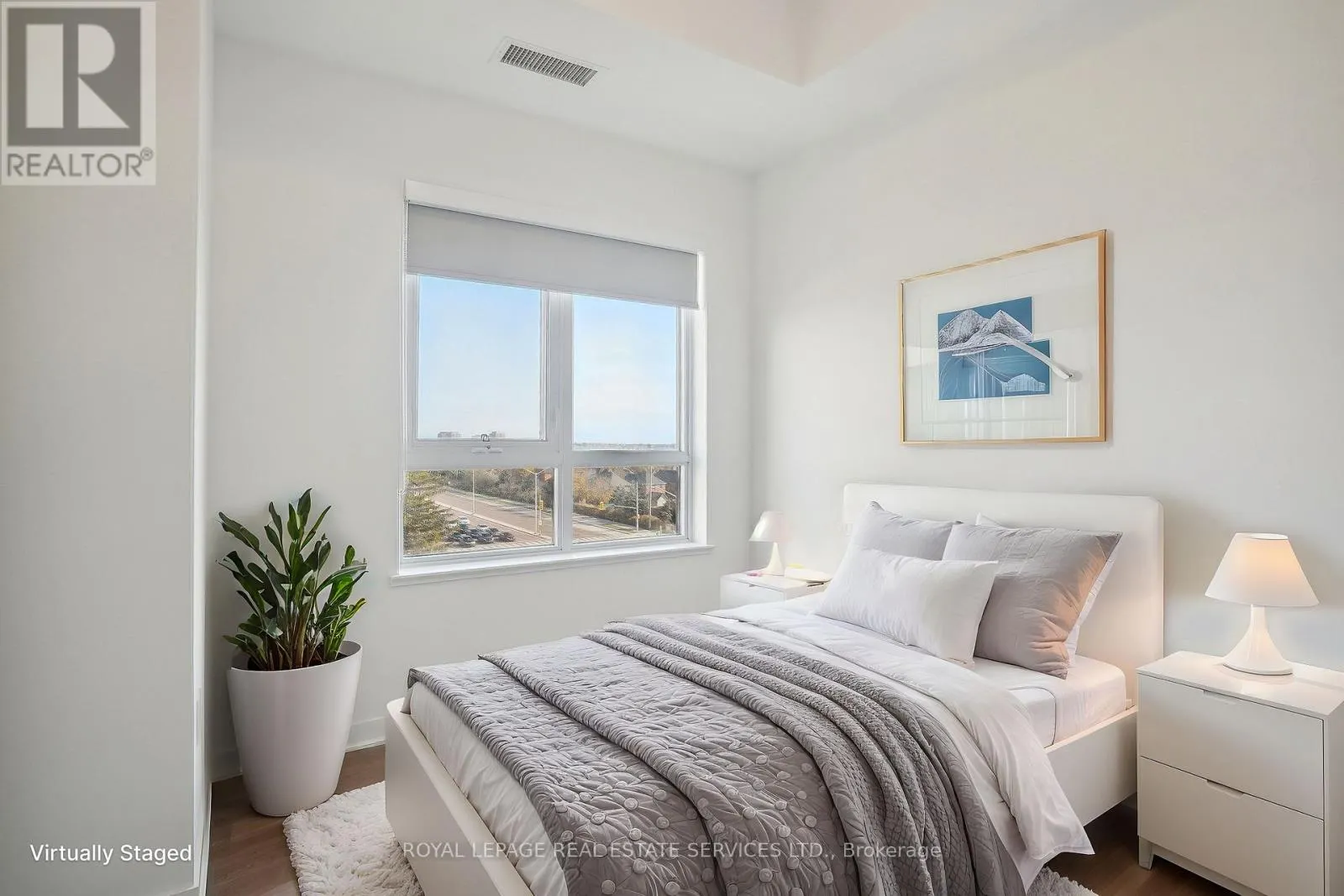 507 - 395 DUNDAS STREET W