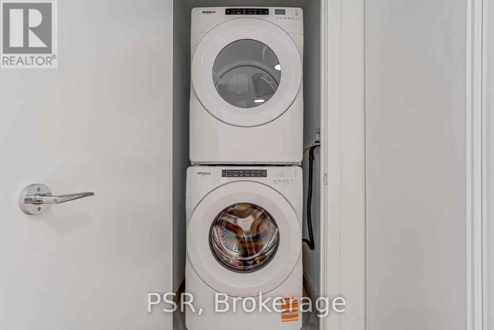 407 - 1037 THE QUEENSWAY