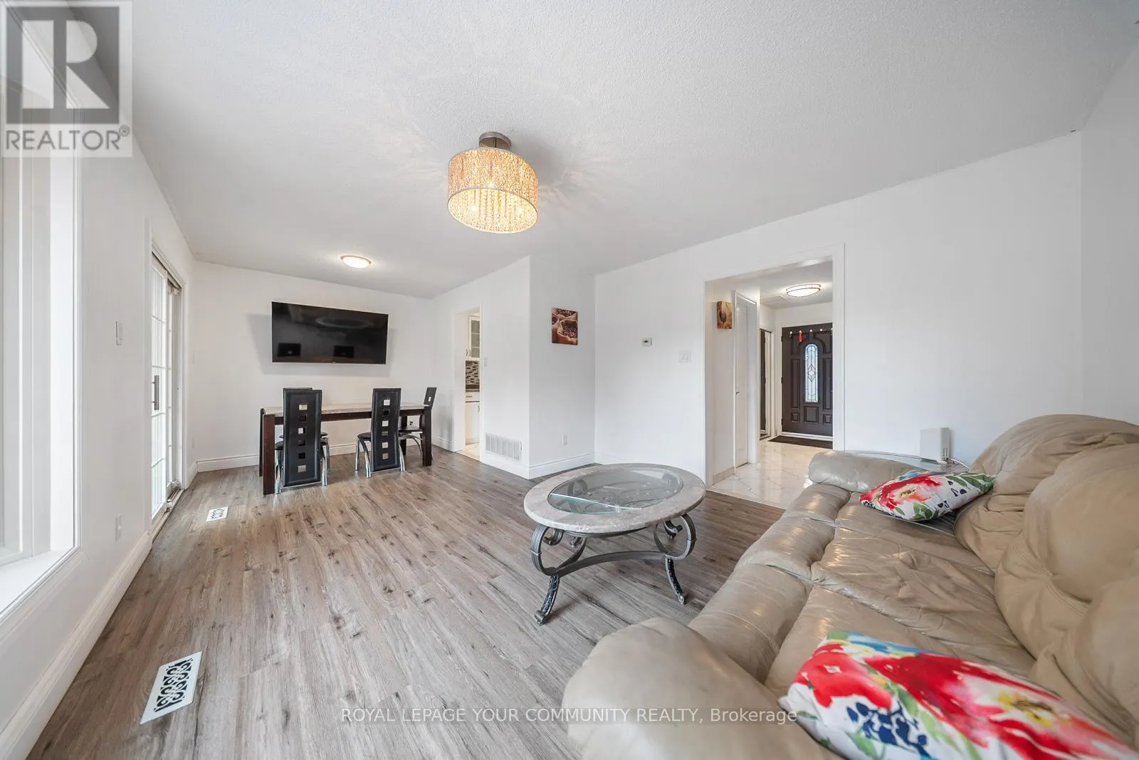 353 RUTHERFORD ROAD N