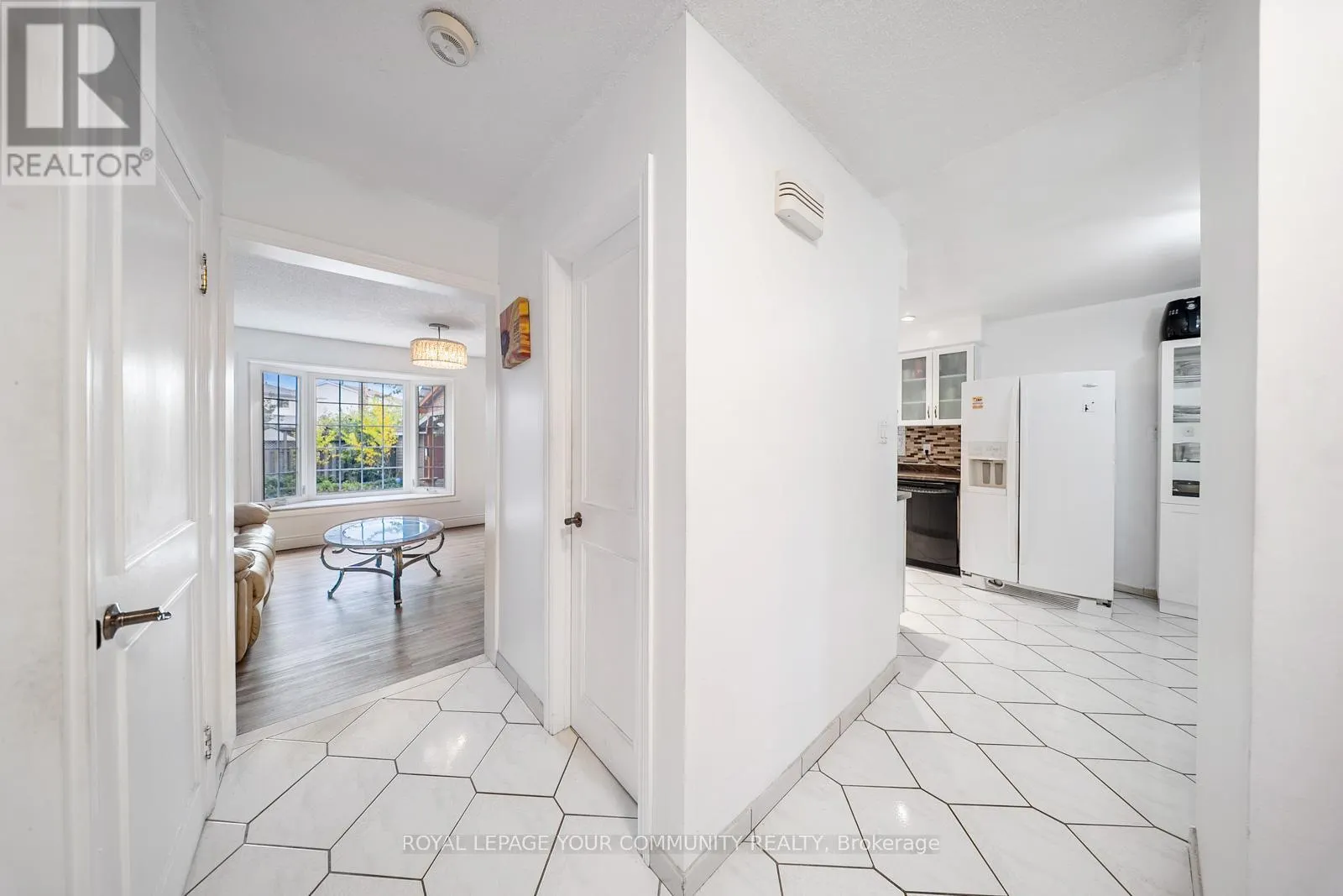 353 RUTHERFORD ROAD N