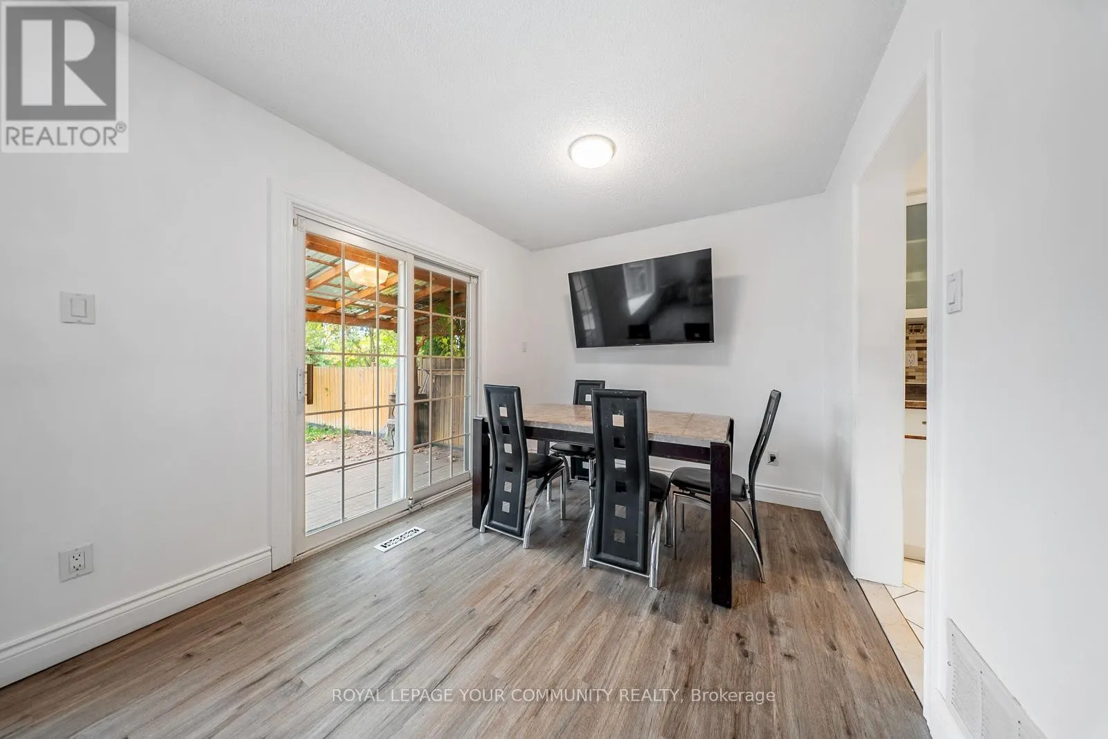 353 RUTHERFORD ROAD N