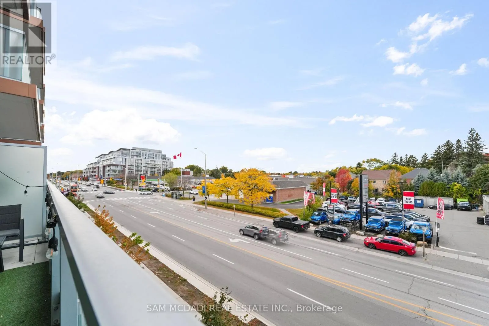 212 - 215 LAKESHORE ROAD W