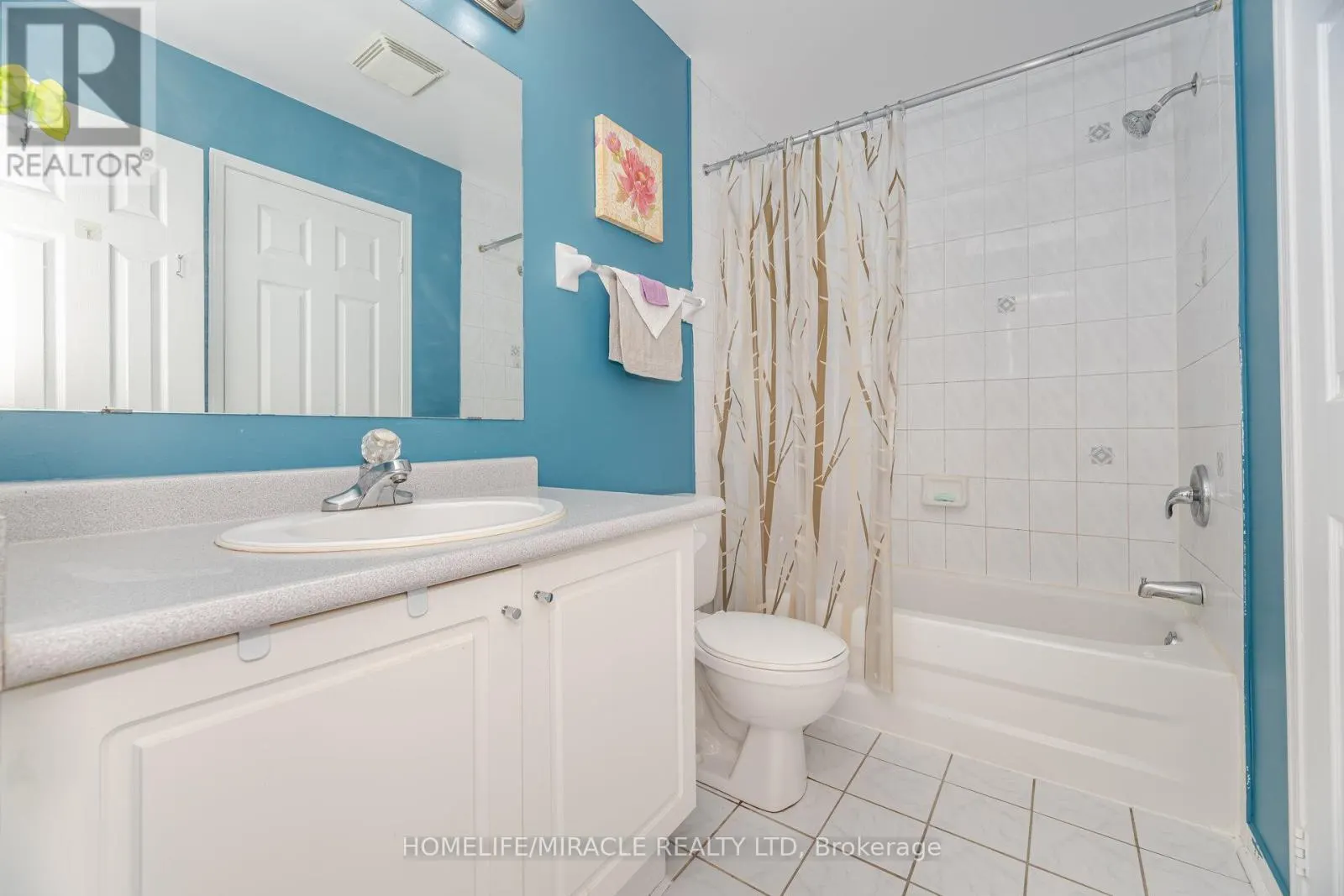 33 - 1285 BRISTOL ROAD W