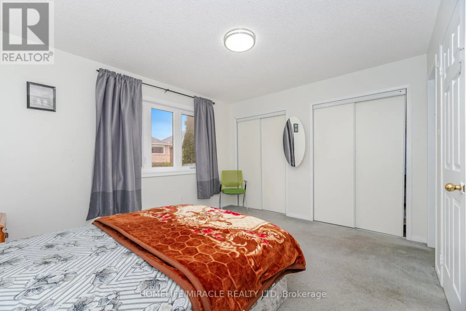 33 - 1285 BRISTOL ROAD W