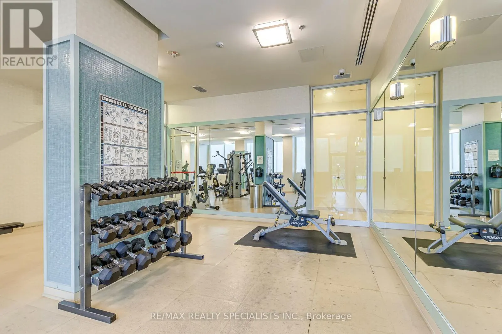 1609 - 100 JOHN STREET