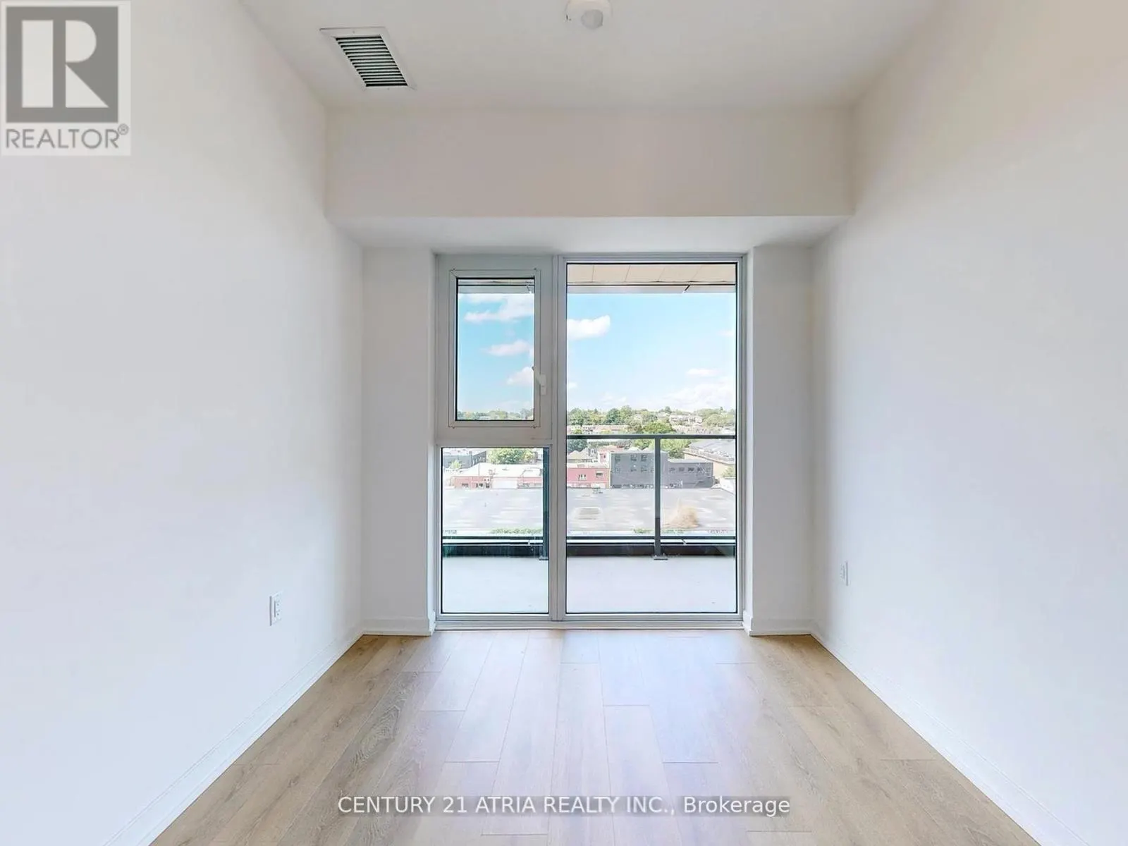 605 - 1285 DUPONT STREET