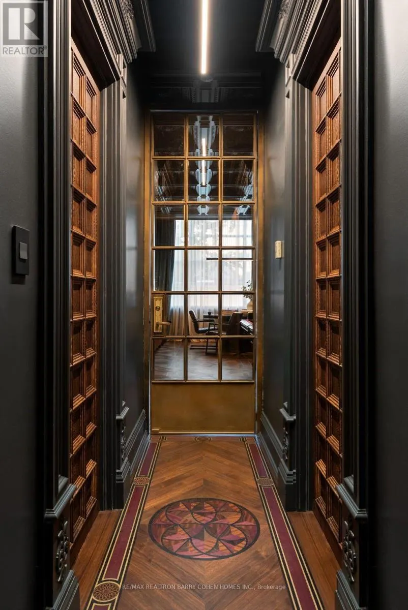 116 - 1001 ROSELAWN AVENUE