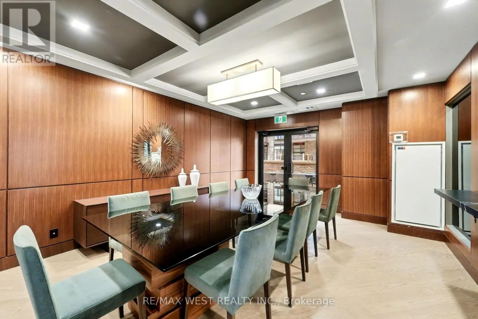 357 - 1575 LAKESHORE ROAD