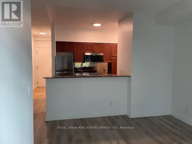 511 - 2119 LAKE SHORE BOULEVARD W