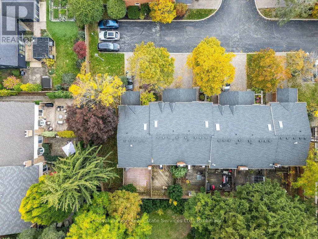 2 - 2318 MARINE DRIVE, #2