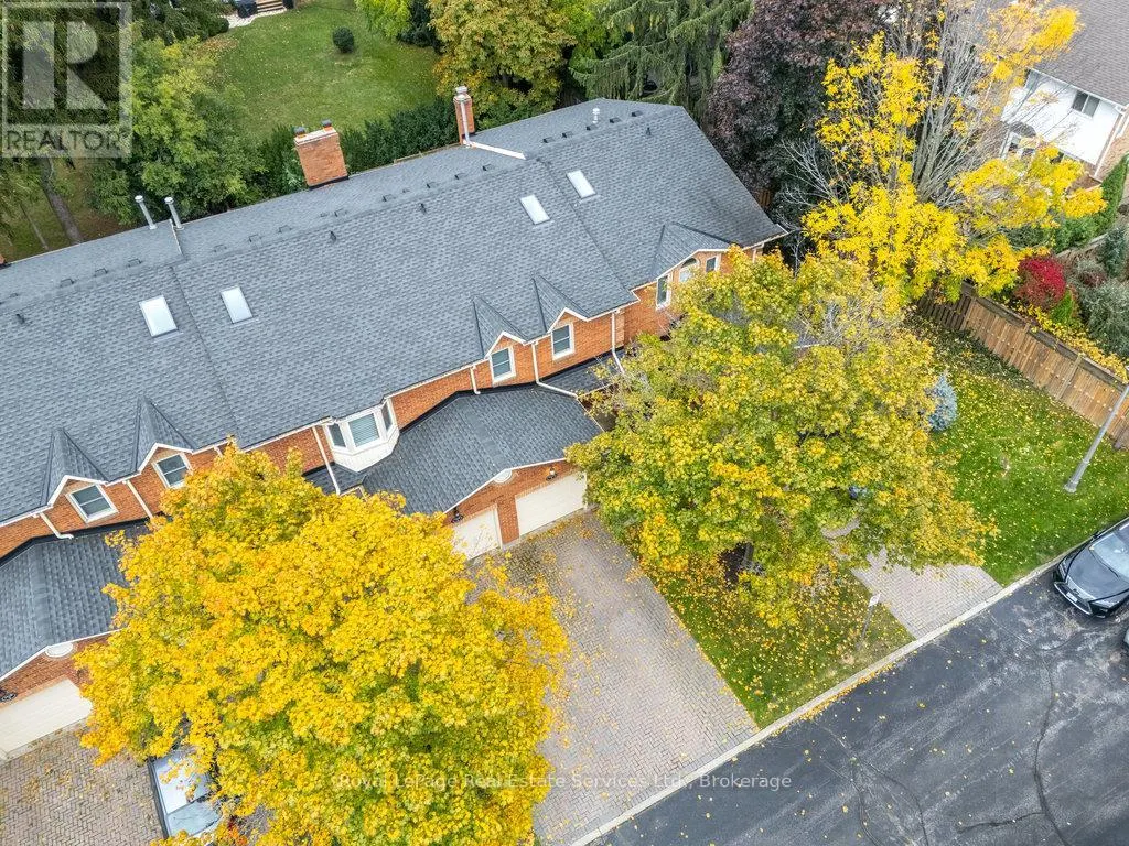 2 - 2318 MARINE DRIVE, #2