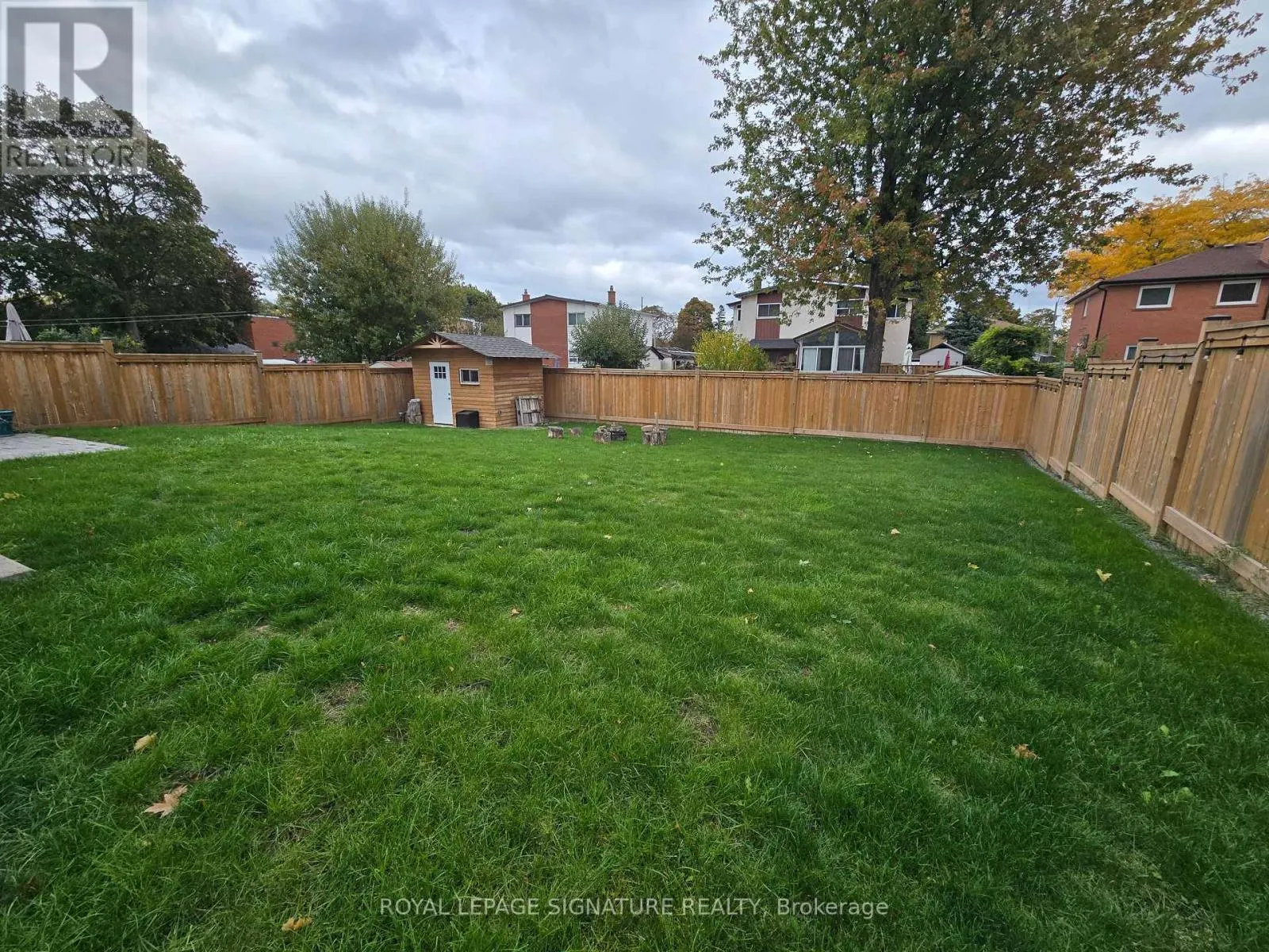 1228 CANVEY CRESCENT