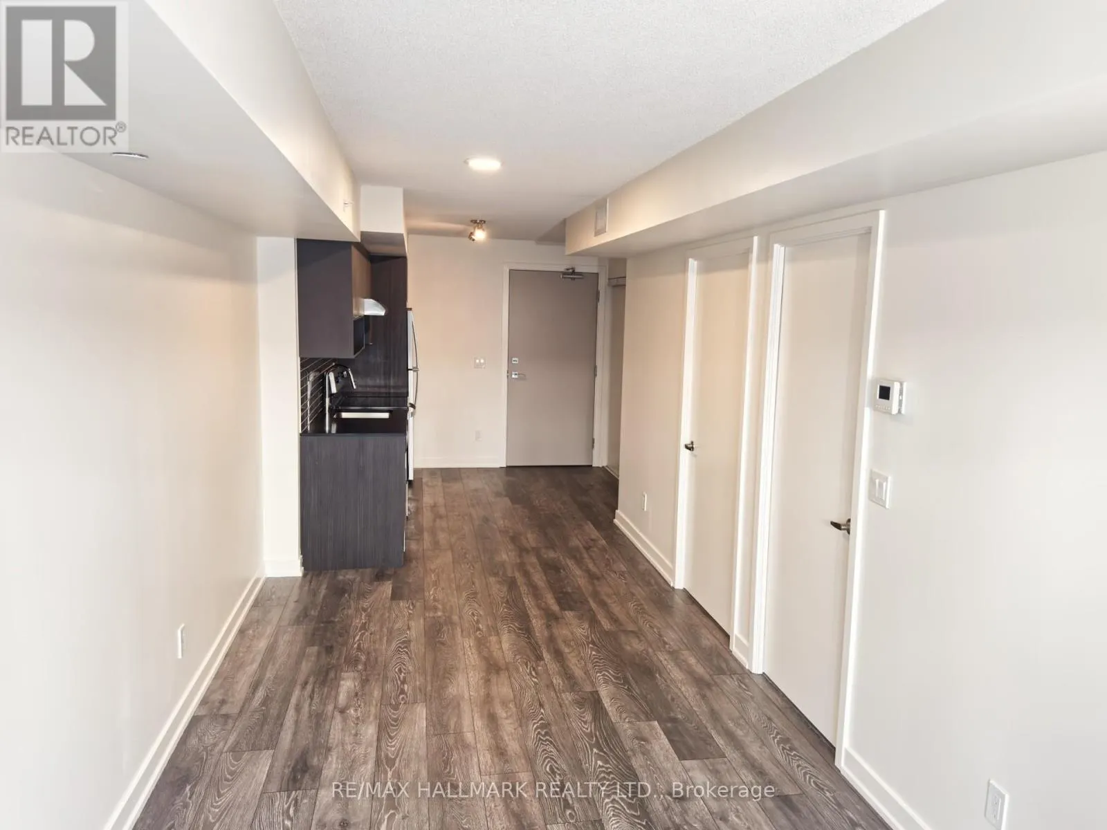 A208 - 1117 COOKE BOULEVARD