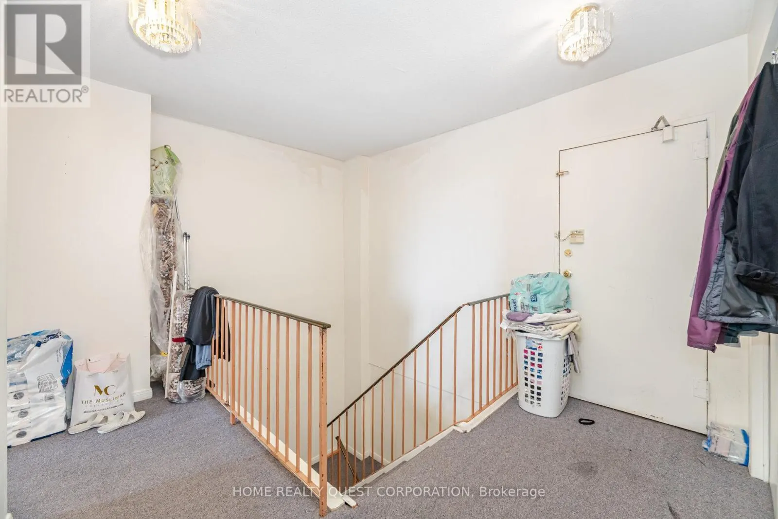 203 - 45 SILVERSTONE DRIVE