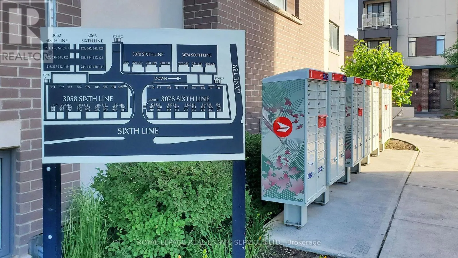 304 - 3058 SIXTH LINE