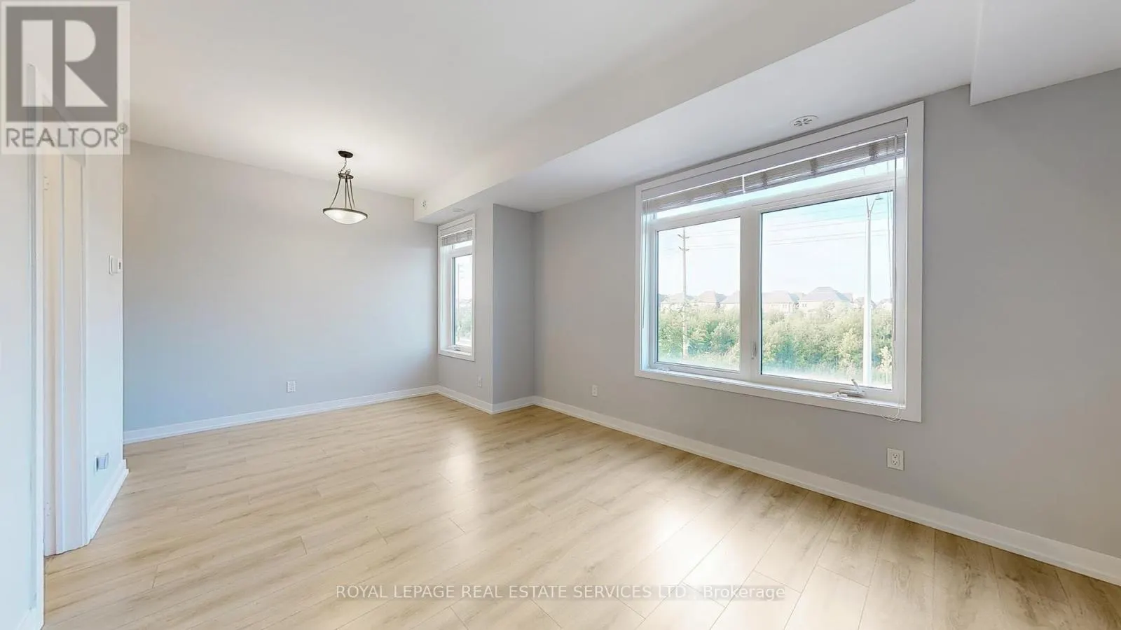 304 - 3058 SIXTH LINE