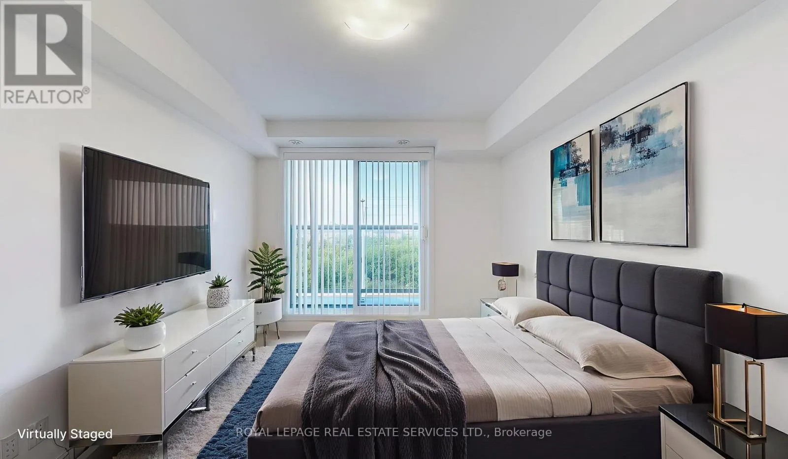 304 - 3058 SIXTH LINE