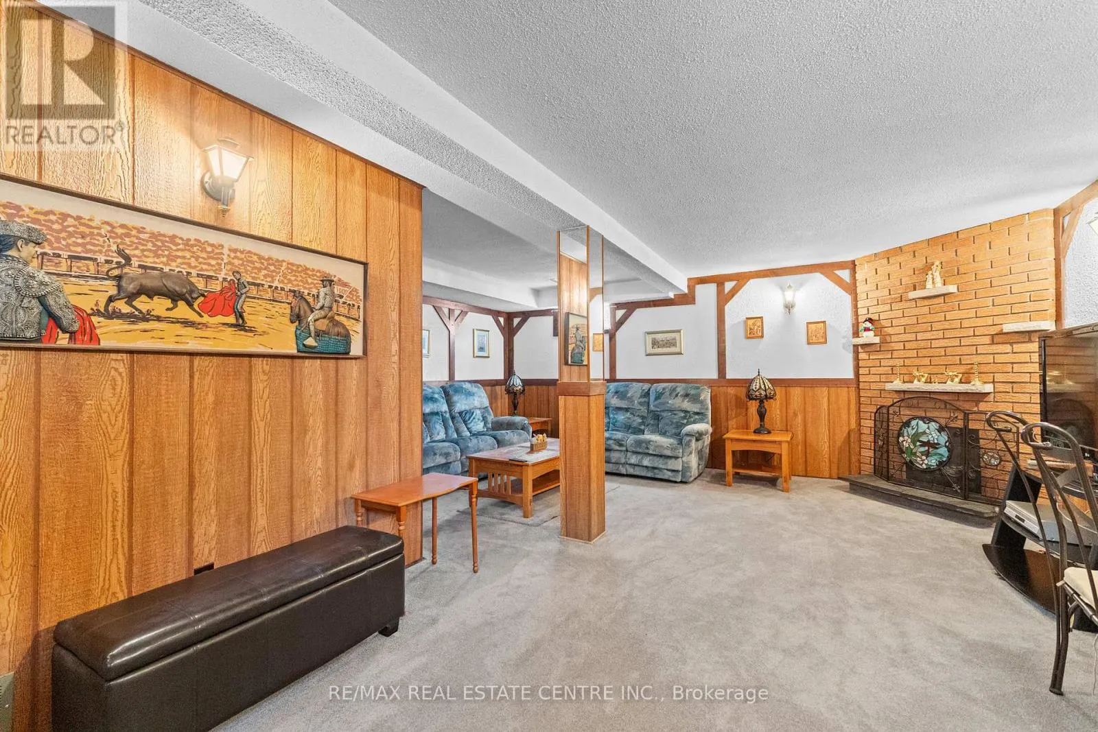 48 MARBLEHEAD CRESCENT