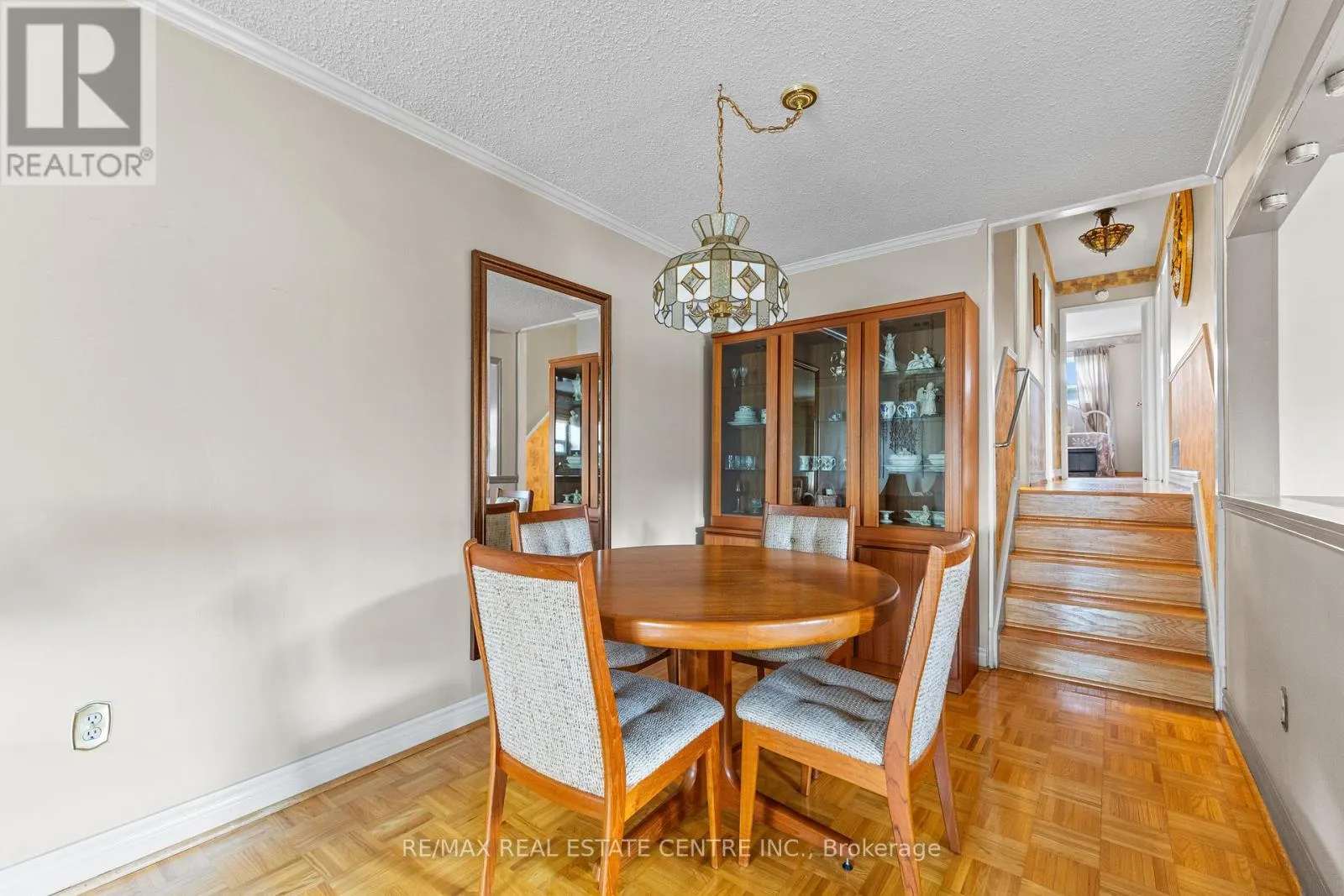 48 MARBLEHEAD CRESCENT