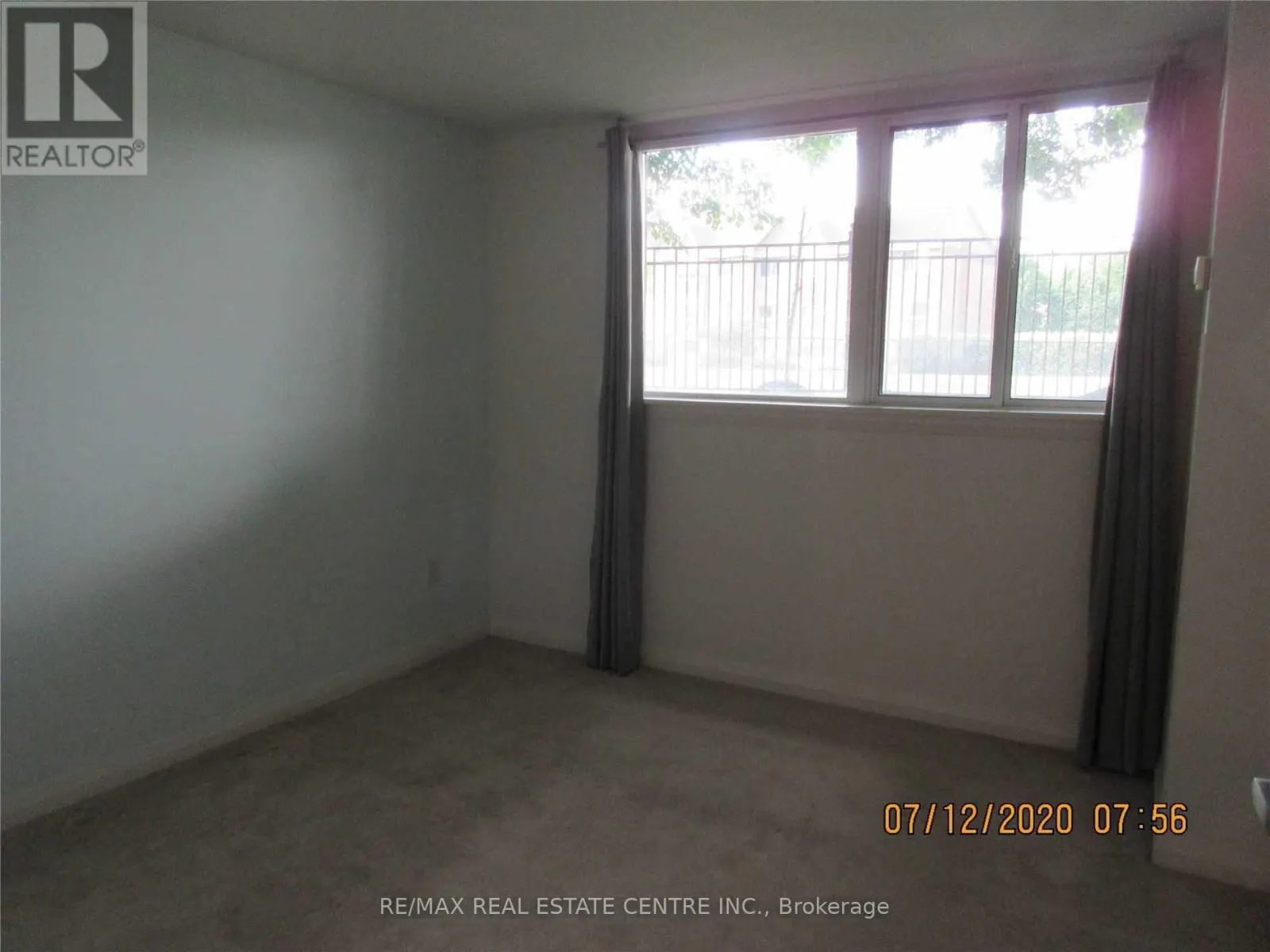 TH#111 - 220 FORUM DRIVE