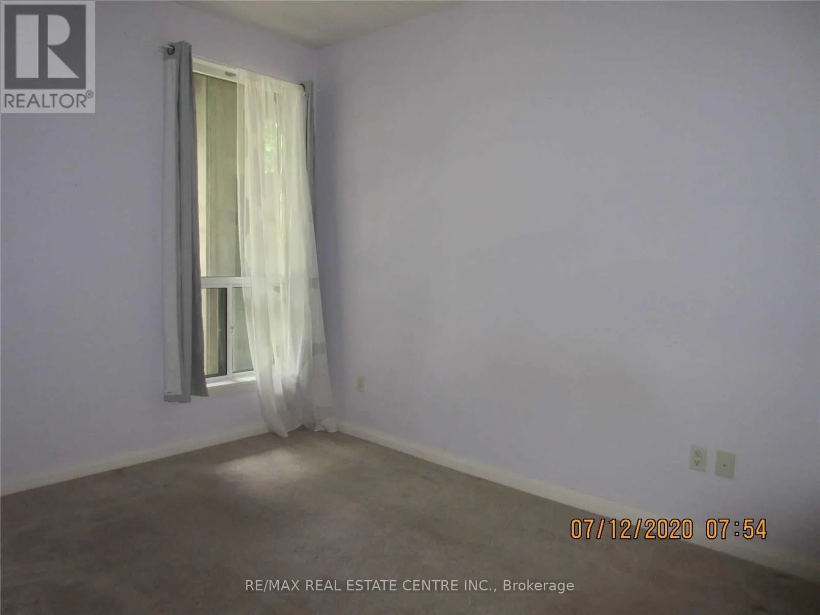 TH#111 - 220 FORUM DRIVE