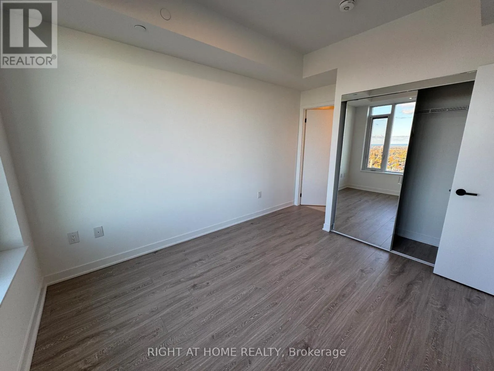 2111 - 2495 EGLINTON AVENUE W