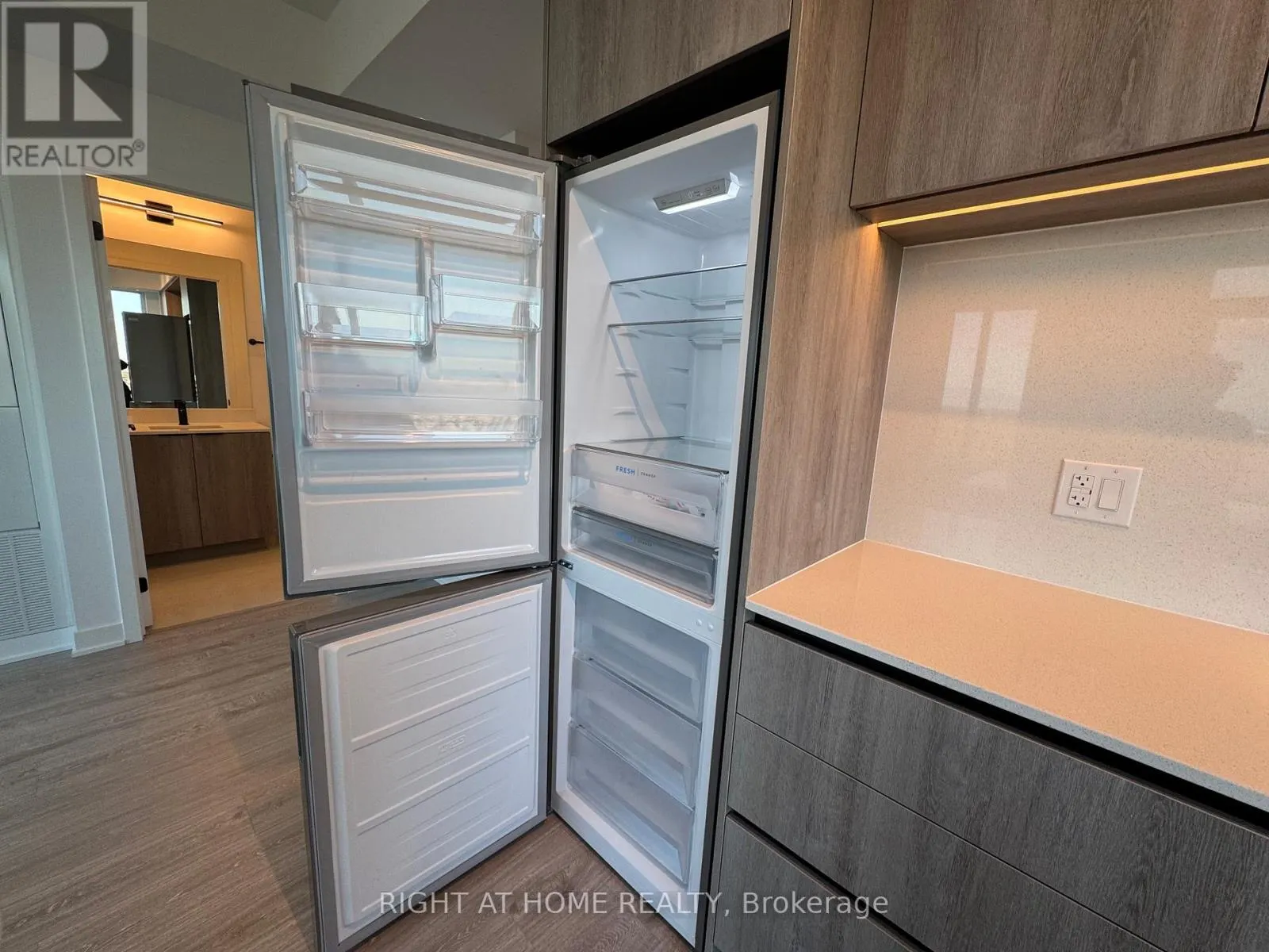 2111 - 2495 EGLINTON AVENUE W