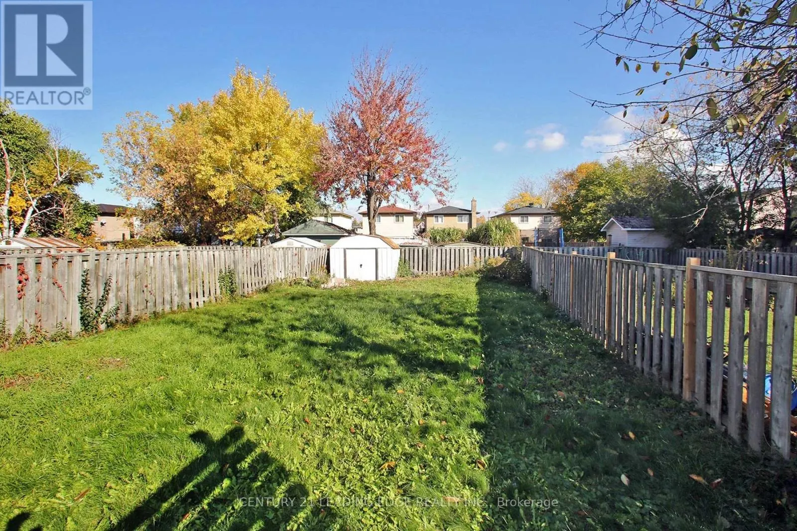 33 NEWBRIDGE CRESCENT