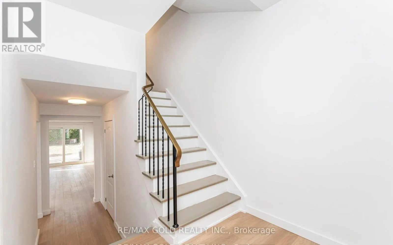 3309 JOLLIFFE AVENUE