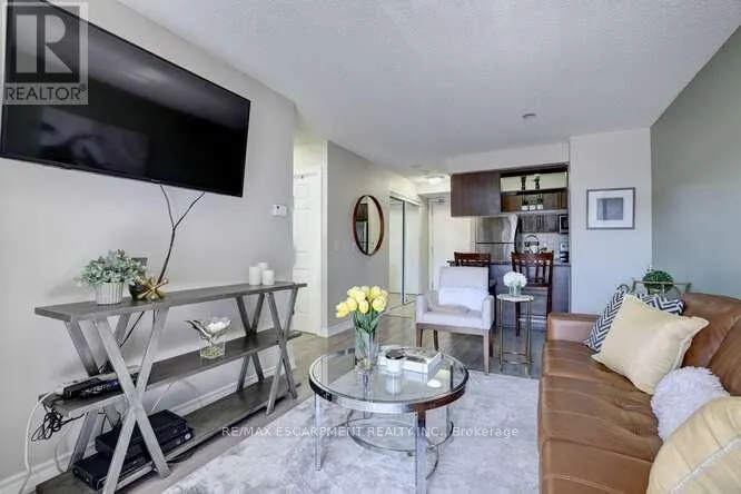 202 - 2391 CENTRAL PARK DRIVE