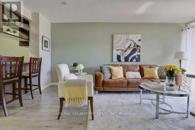 202 - 2391 CENTRAL PARK DRIVE