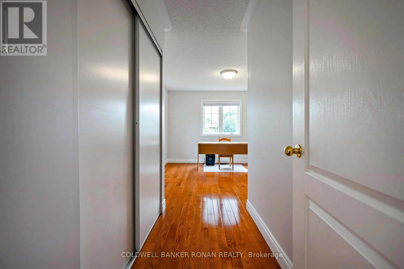 44 BACCARAT CRESCENT