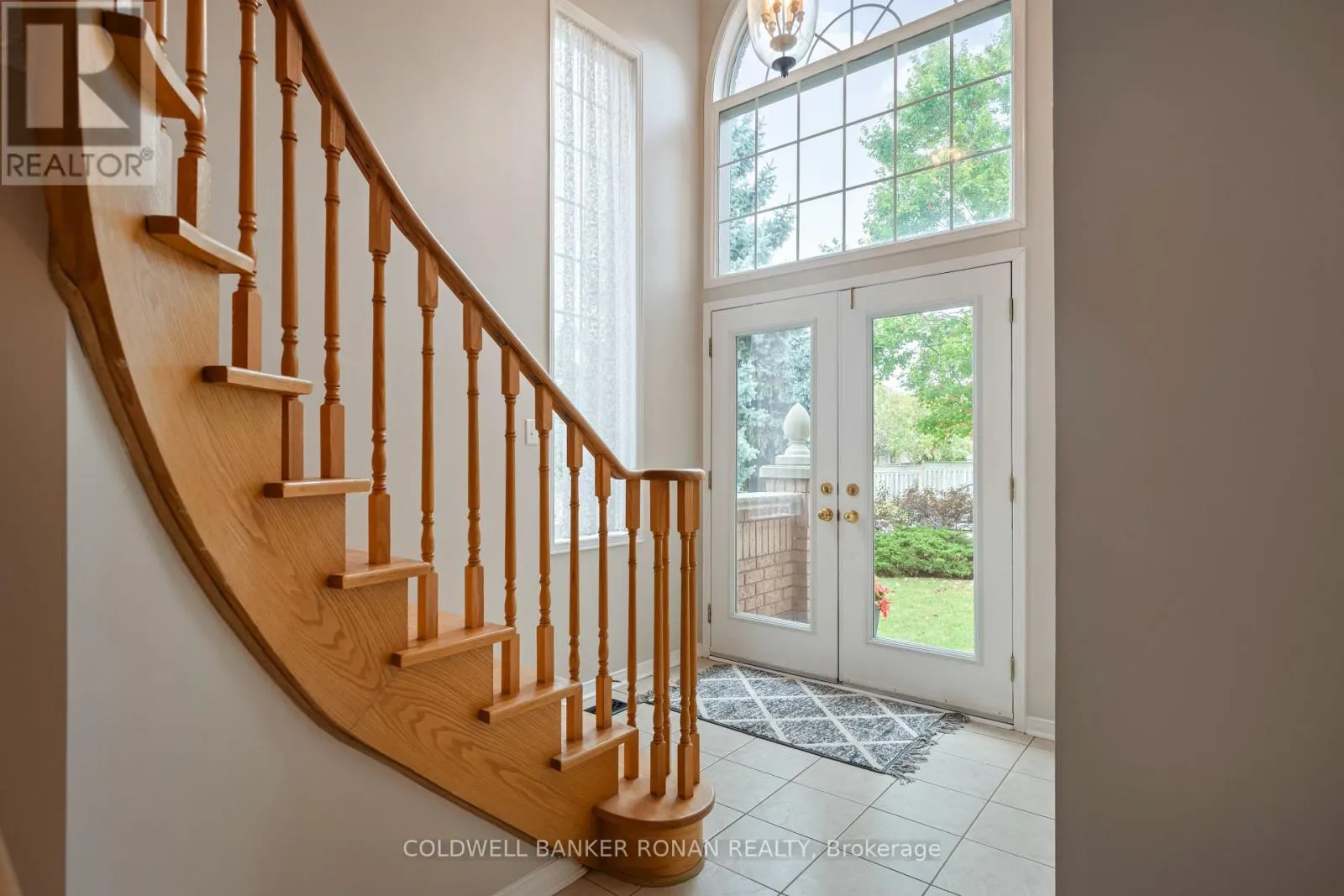 44 BACCARAT CRESCENT