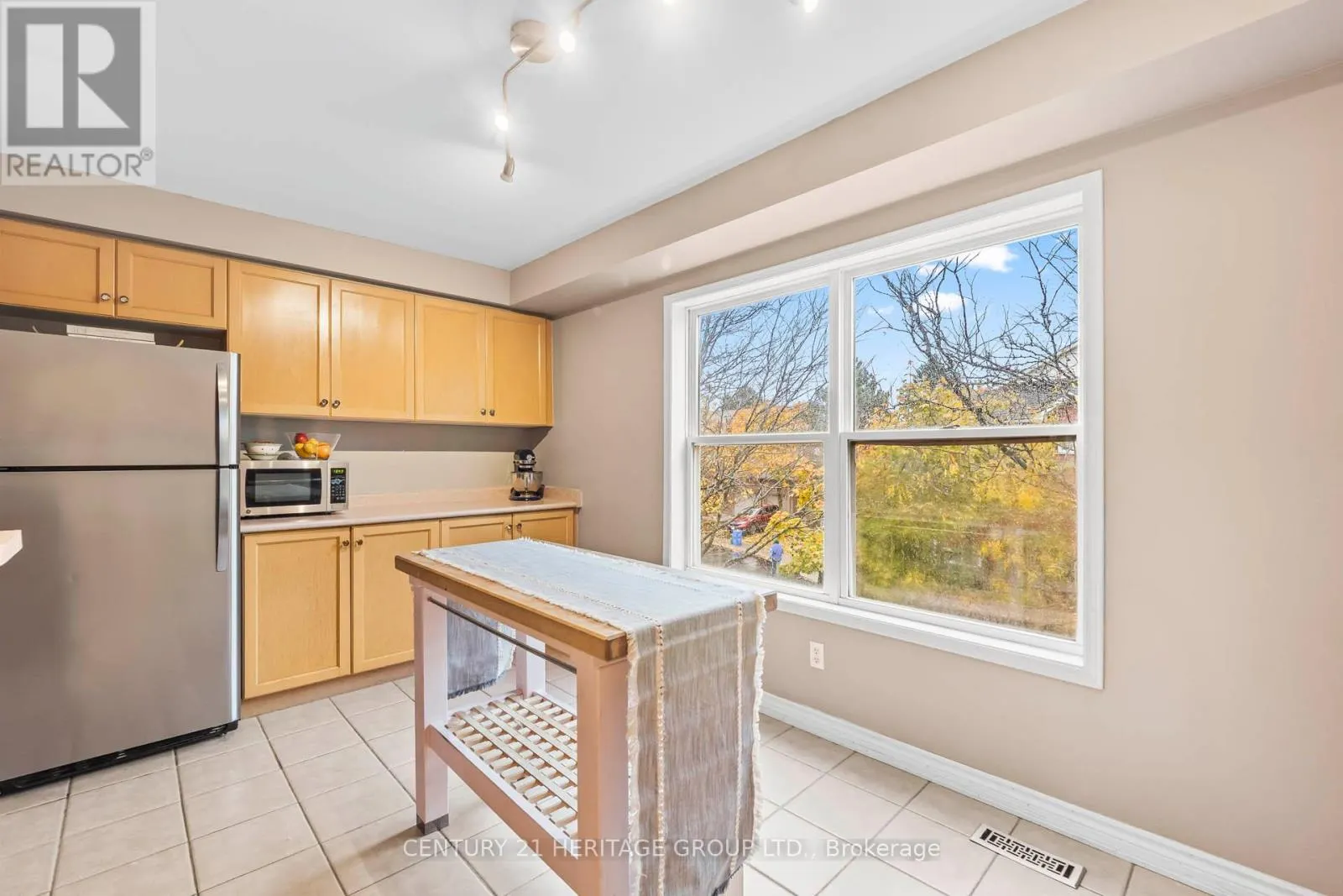 51 - 2531 NORTHAMPTON BOULEVARD