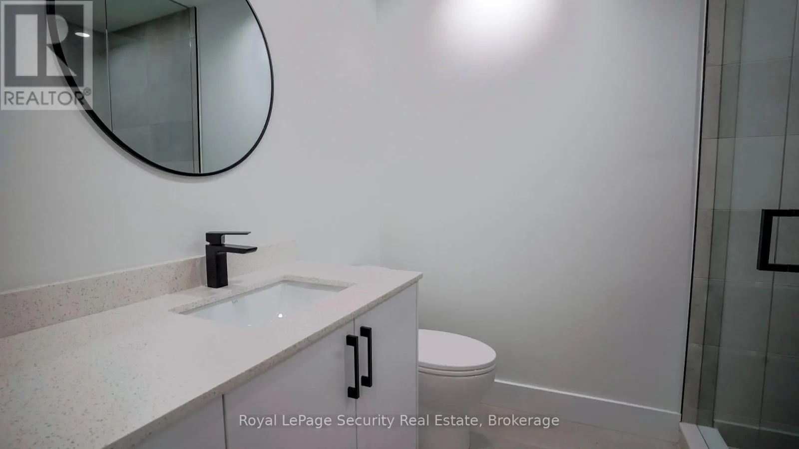 LOWER LEVEL - 70 CHAMBERLAIN AVENUE