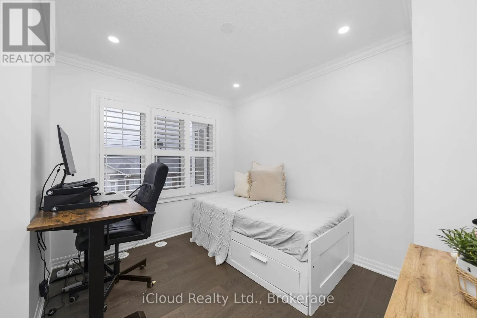 142 - 1000 ASLETON BOULEVARD