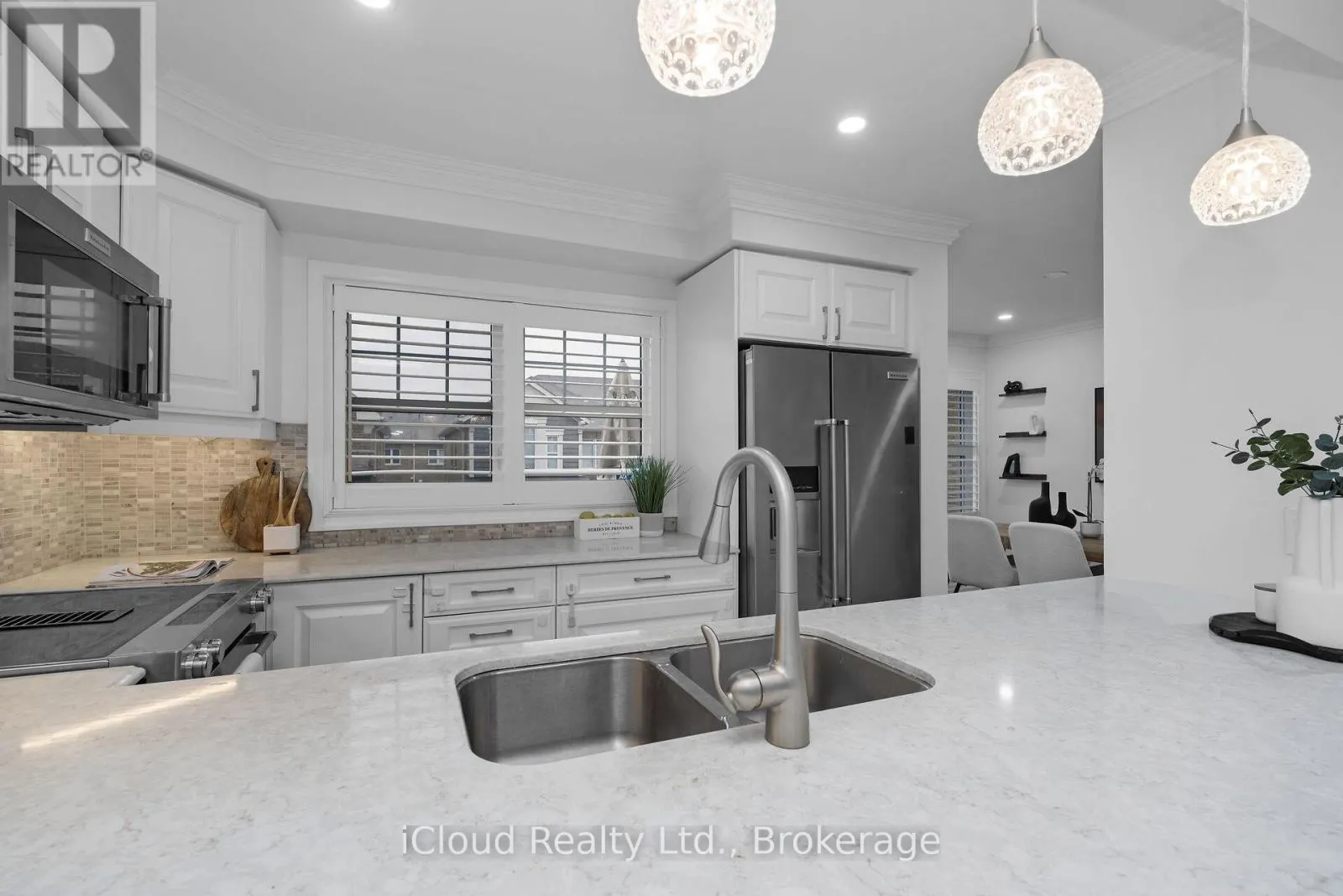 142 - 1000 ASLETON BOULEVARD