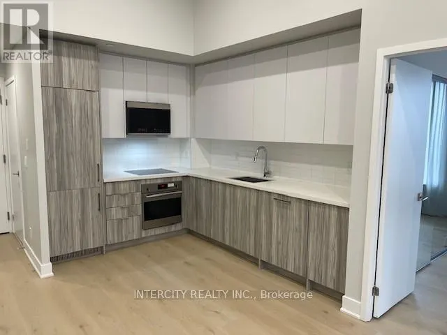 409 - 297 OAK WALK DRIVE