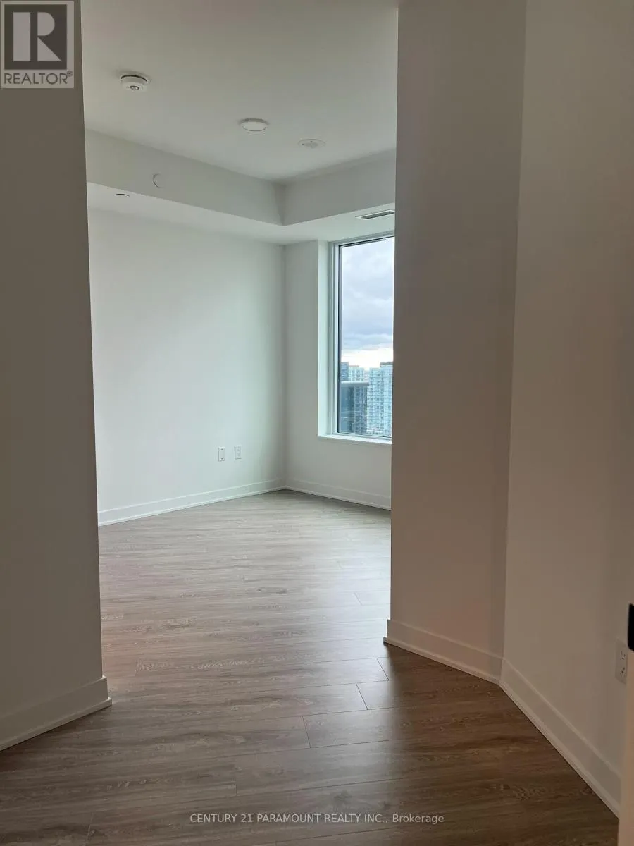 2206 - 2495 EGLINTON AVENUE W