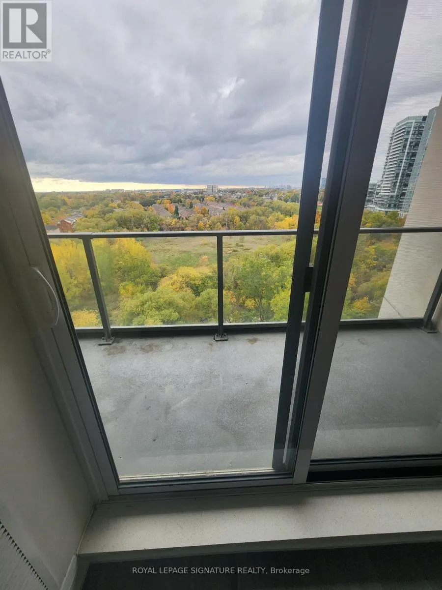 1104 - 36 PARK LAWN ROAD