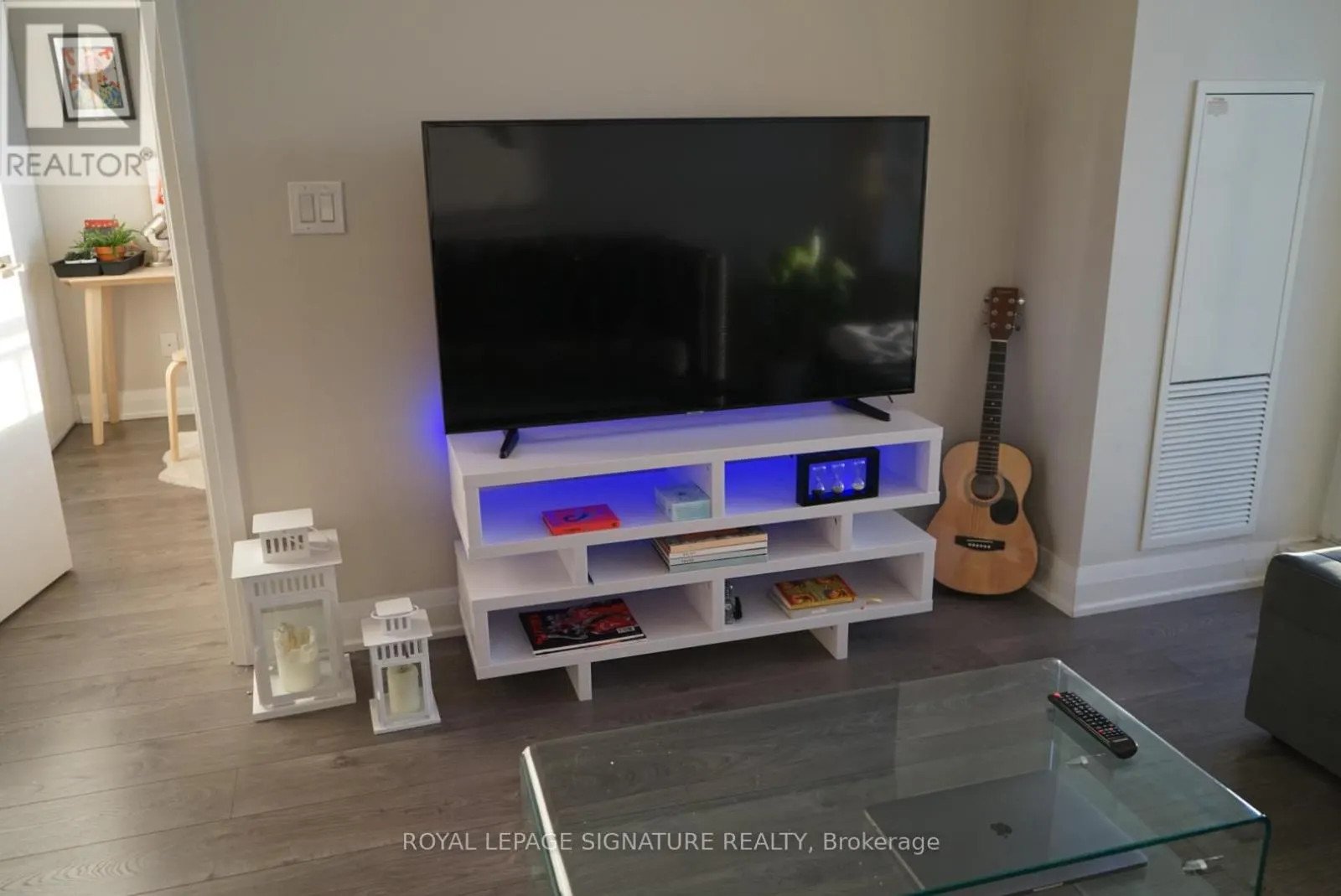 1104 - 36 PARK LAWN ROAD