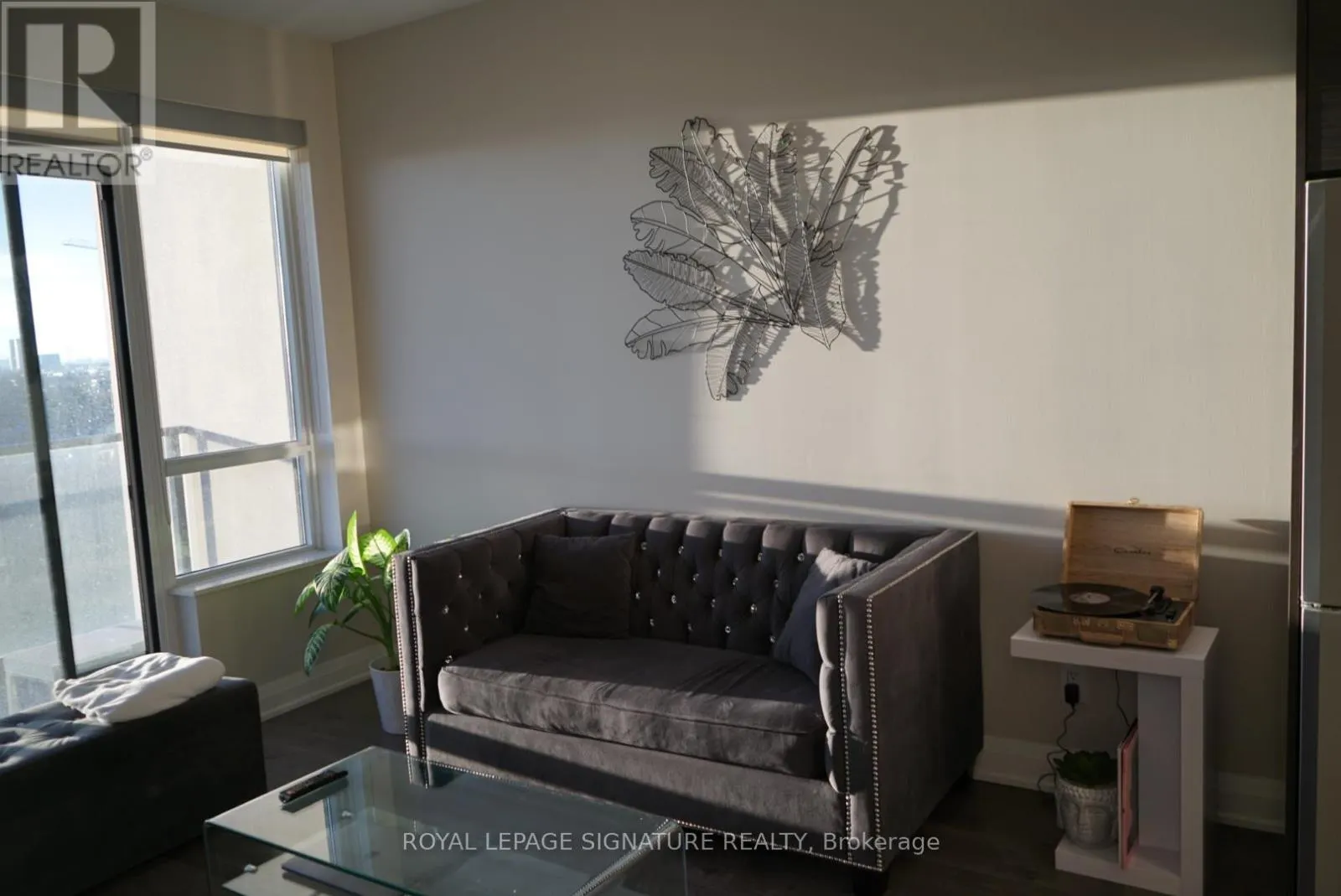 1104 - 36 PARK LAWN ROAD