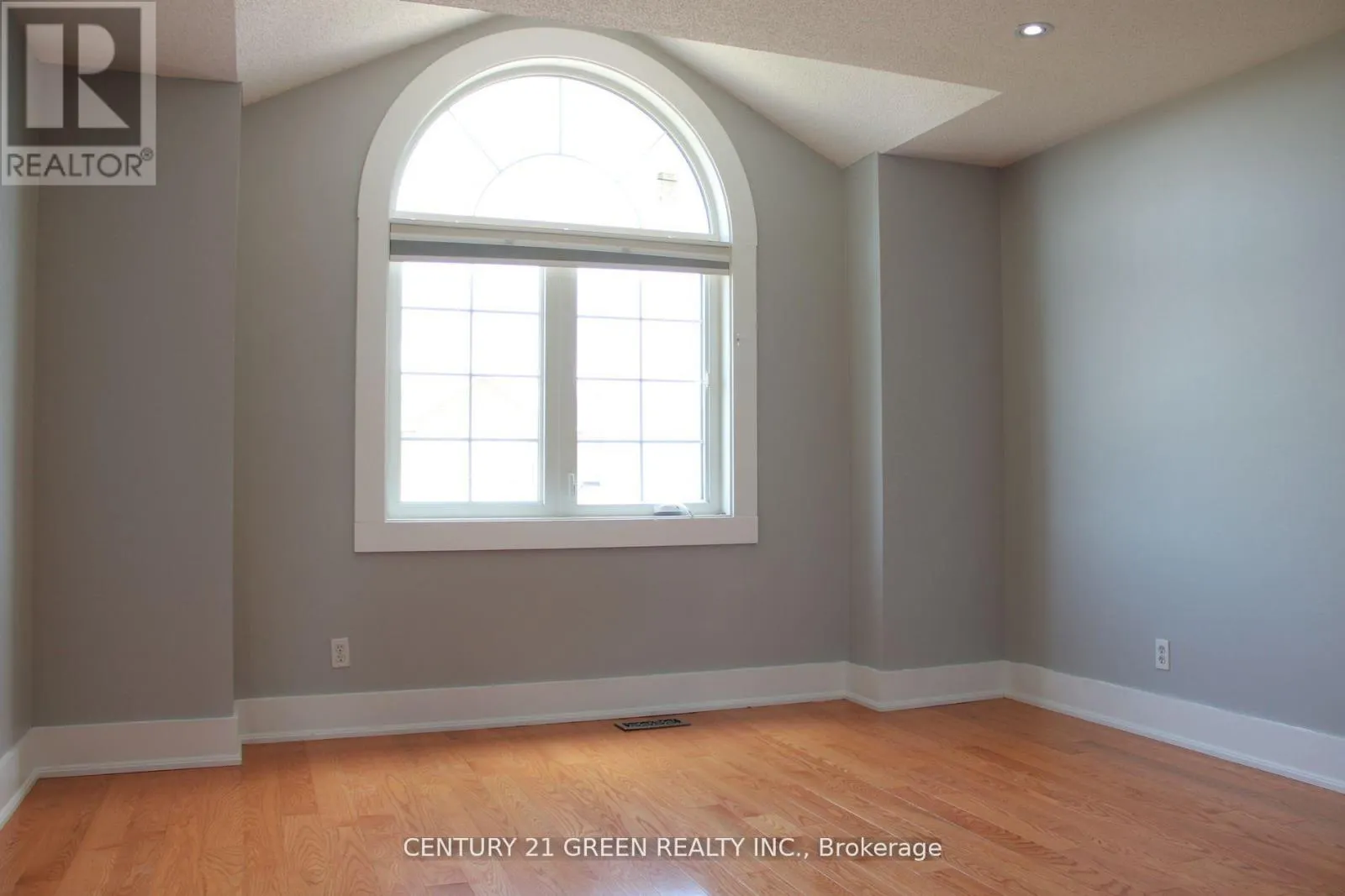 7306 ALDERCREST DRIVE