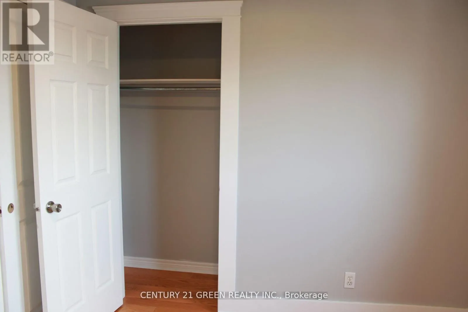 7306 ALDERCREST DRIVE