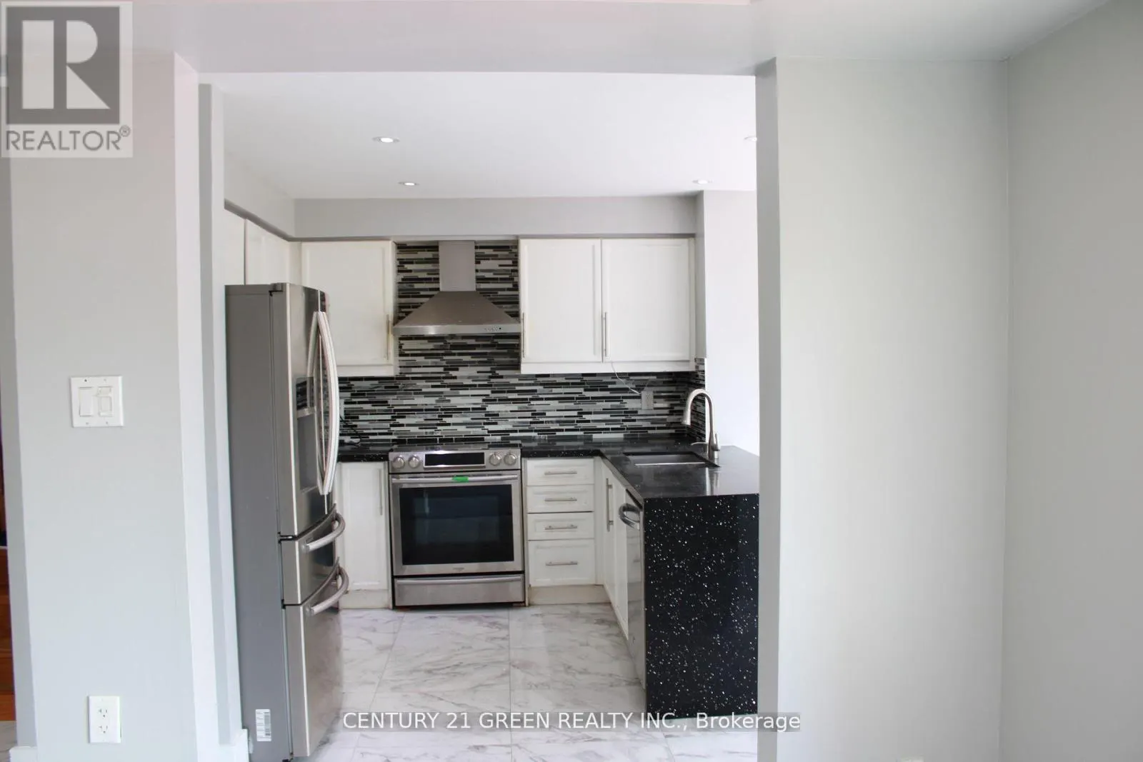 7306 ALDERCREST DRIVE