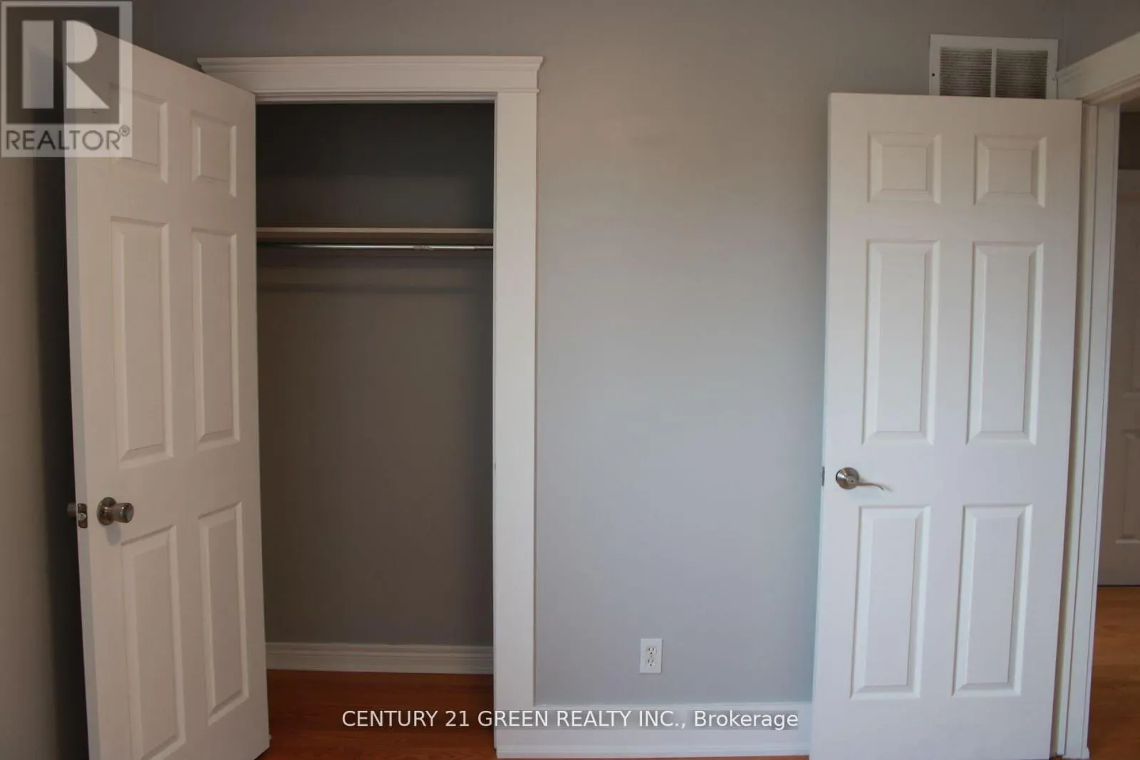 7306 ALDERCREST DRIVE