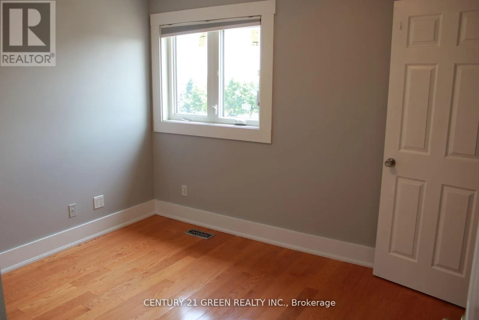 7306 ALDERCREST DRIVE