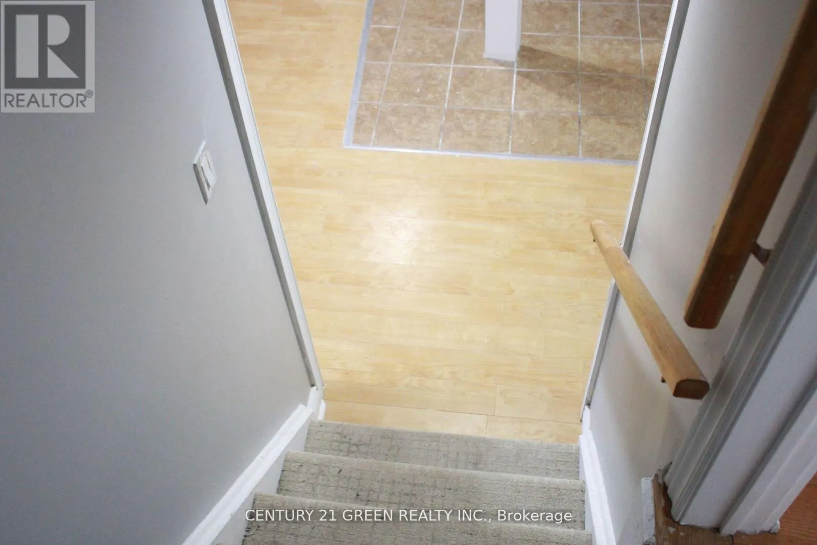 7306 ALDERCREST DRIVE